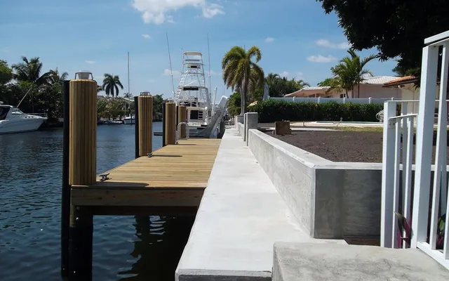 South Florida Dock And Seawall - Dock And Deck Construction